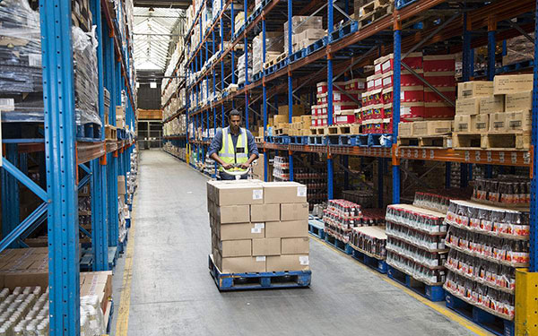 Những ưu điểm khi sử dụng pallet trong luân chuyển hàng hóa
